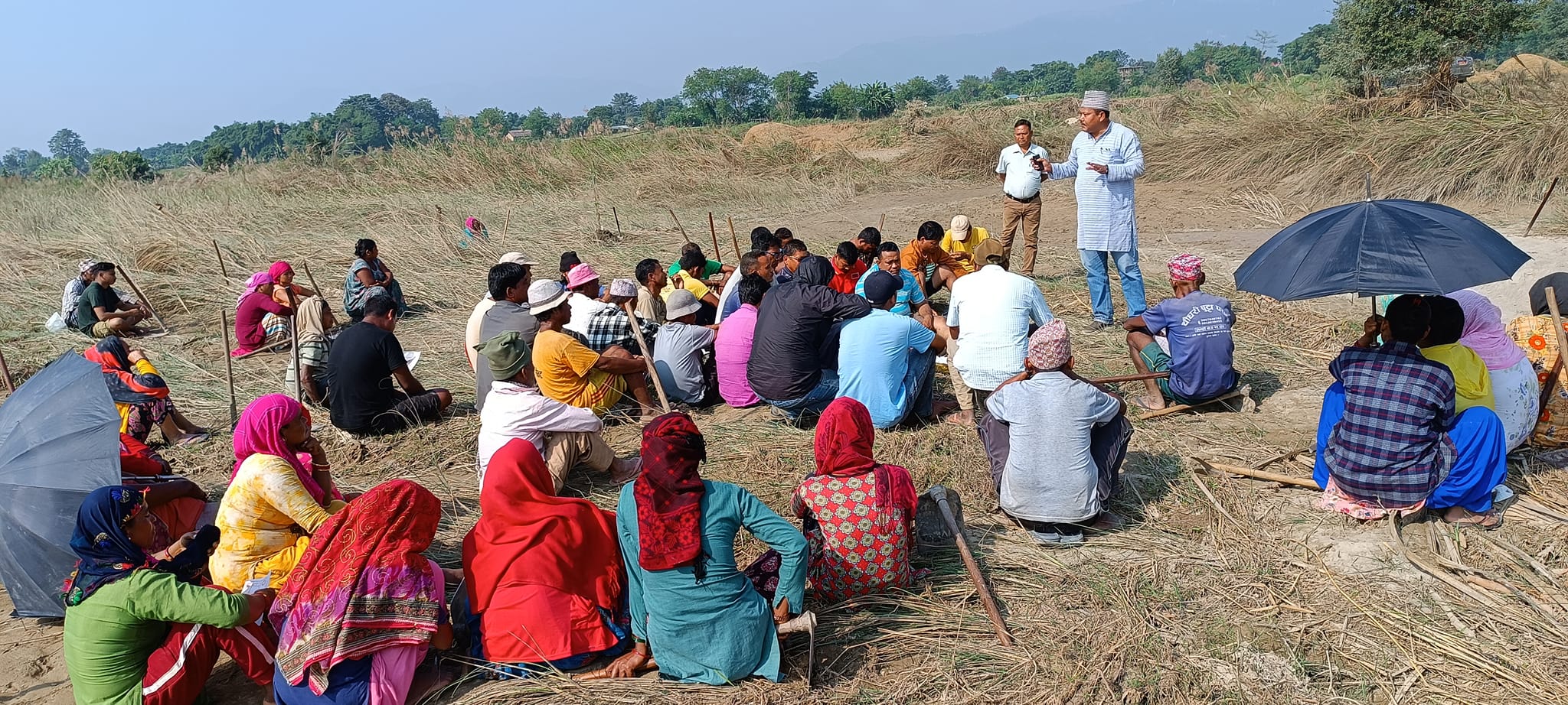 दाङमा निर्वाचन: उम्मेदवार गाउँ–गाउँमा निर्वाचन प्रचारमा व्यस्त