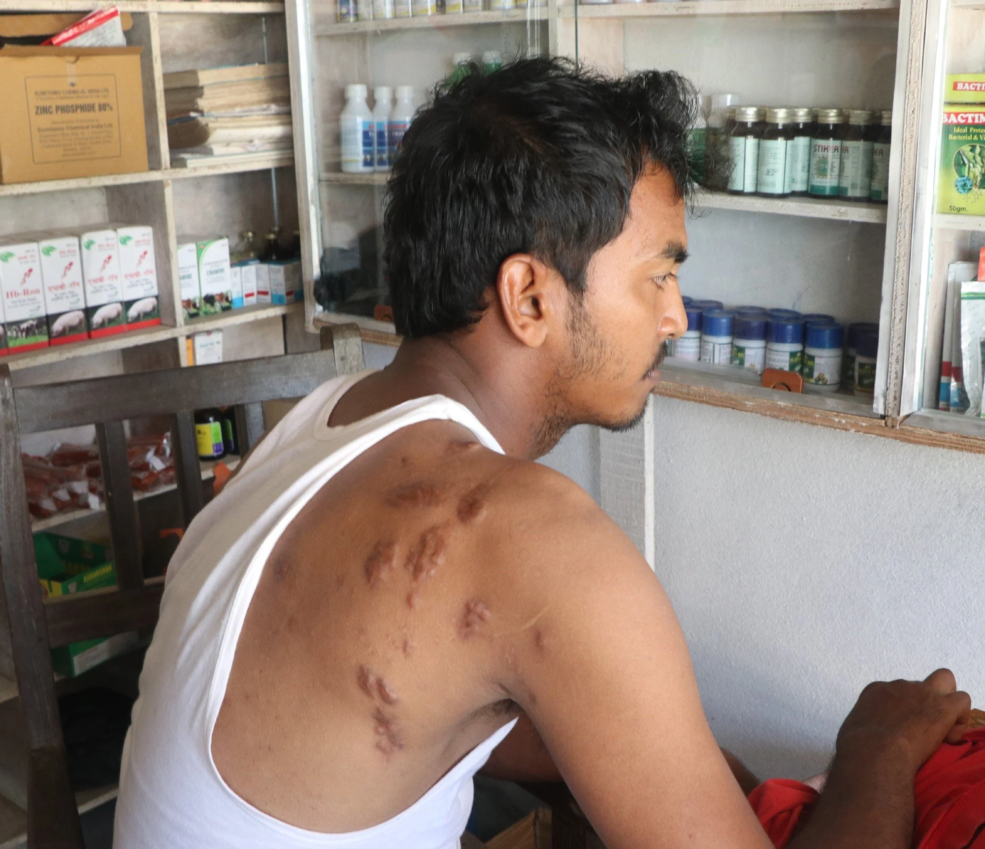 यी बहादुर थारूहरूः जसले बाघलाई पछारे 